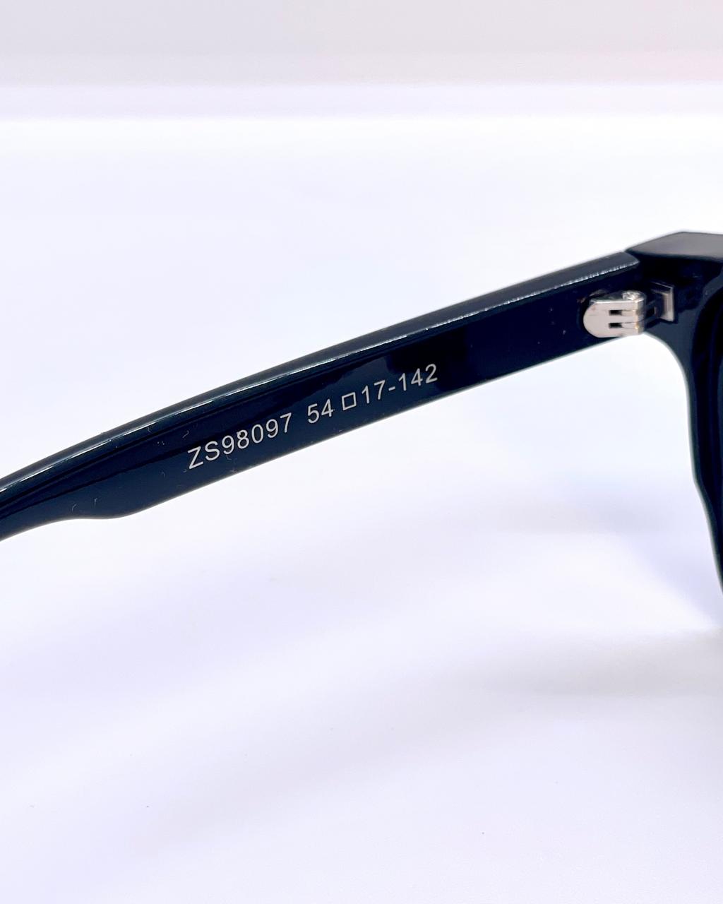 MOSCOT