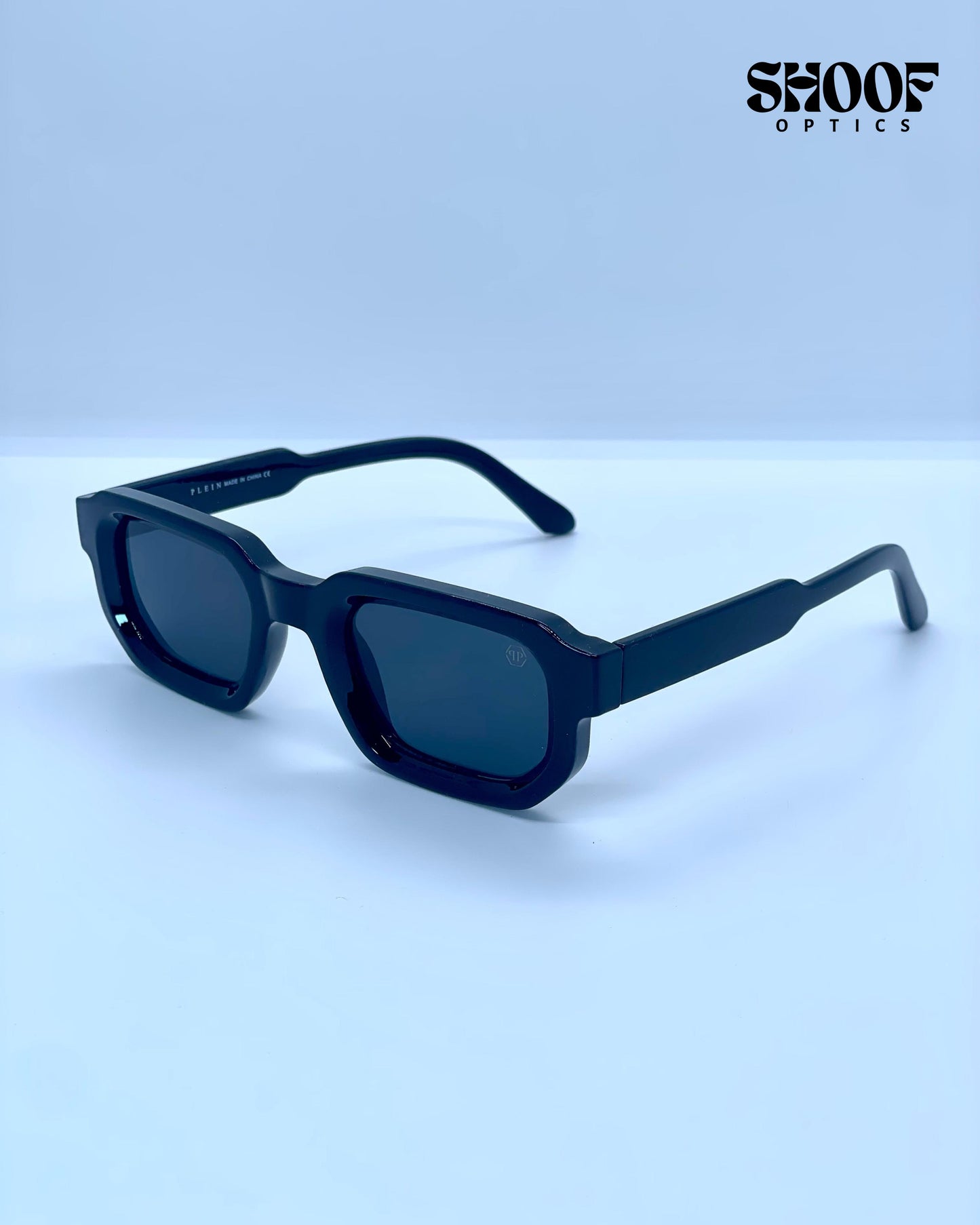 PLIEN | P001